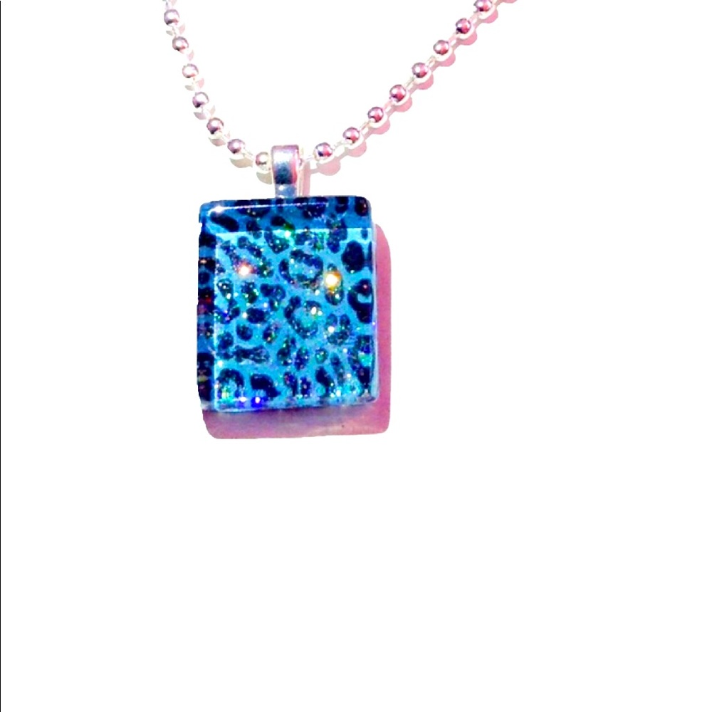 Sparkly Animal Print Necklace NWOT